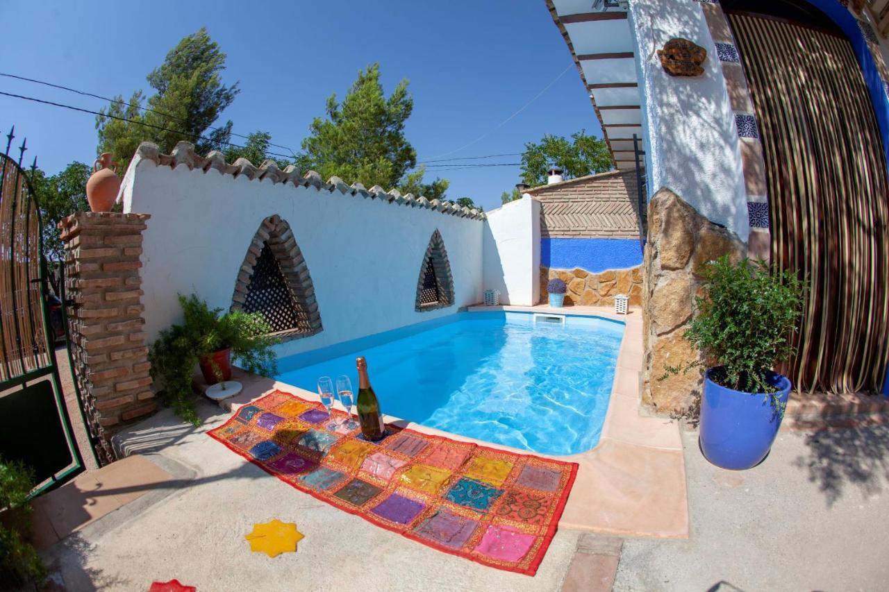בית הארחה Hinojares 	Casas Cueva Cazorla מראה חיצוני תמונה