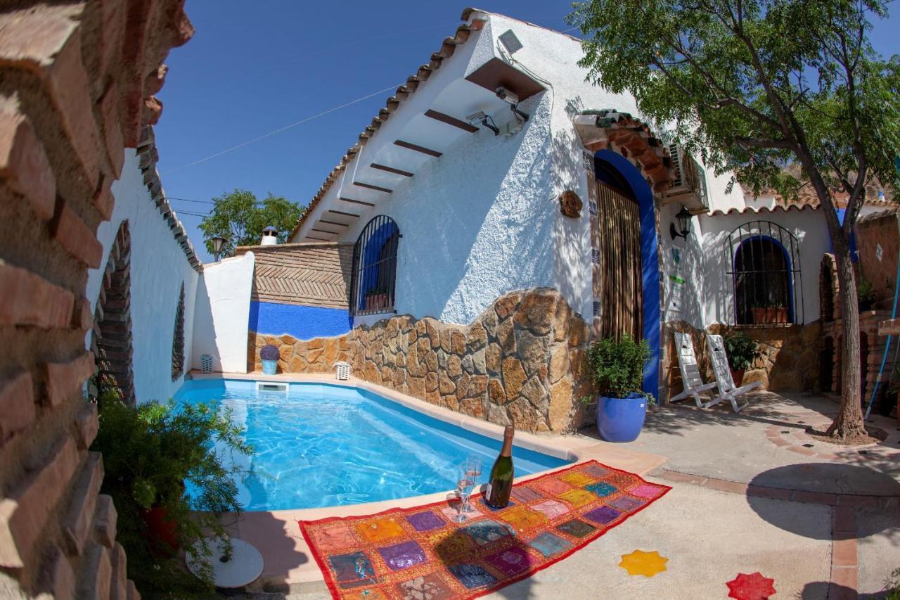 בית הארחה Hinojares 	Casas Cueva Cazorla מראה חיצוני תמונה