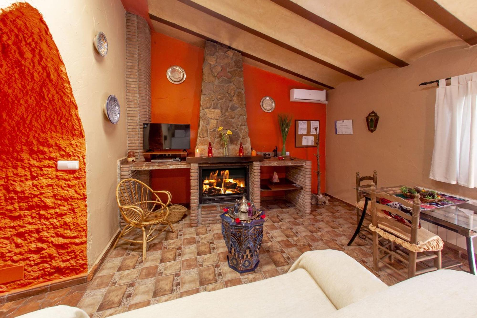 בית הארחה Hinojares 	Casas Cueva Cazorla מראה חיצוני תמונה