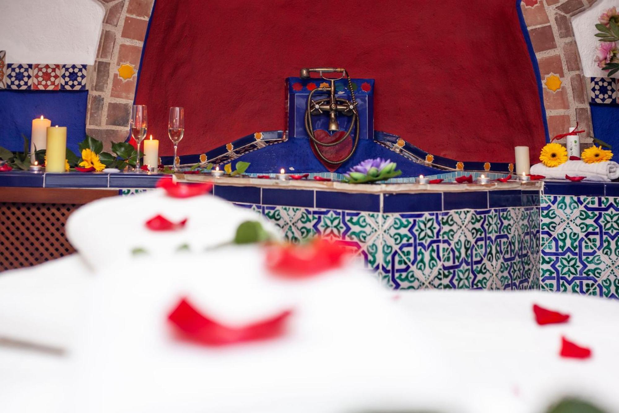 בית הארחה Hinojares 	Casas Cueva Cazorla מראה חיצוני תמונה