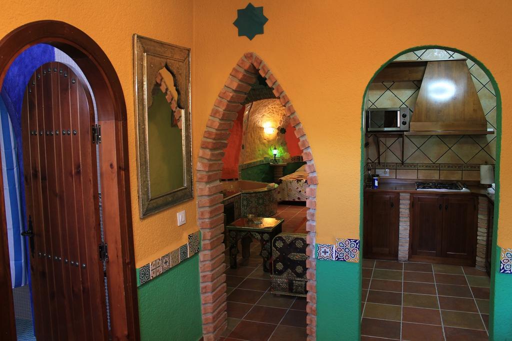 בית הארחה Hinojares 	Casas Cueva Cazorla מראה חיצוני תמונה